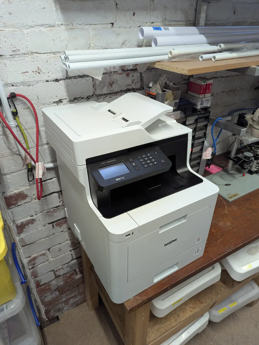 mfc-l8690cdw.webp